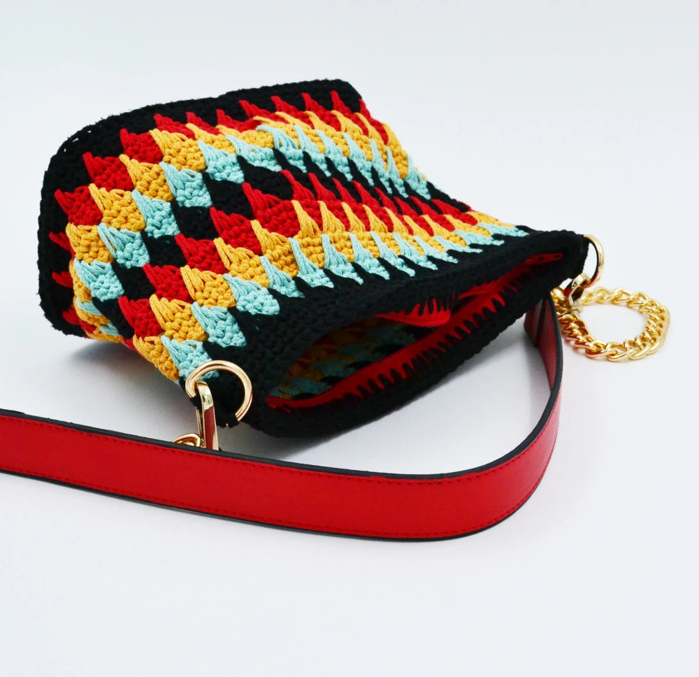 Multi Color Shoulder Bag With Check Pattern